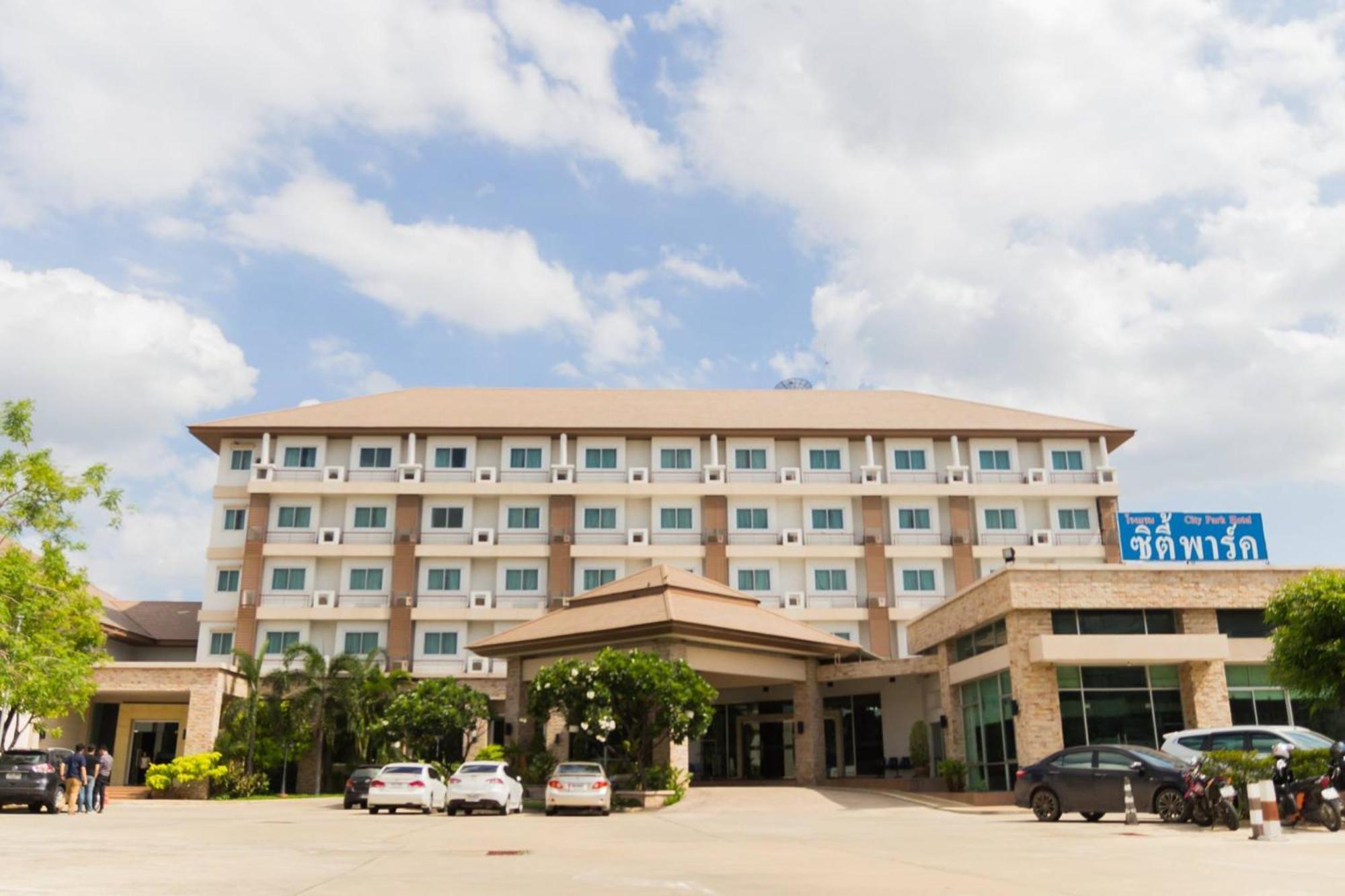 โรงแรม ซิตี้พาร์ค โคราช City Park Hotel Nakhonratchasima Dış mekan fotoğraf