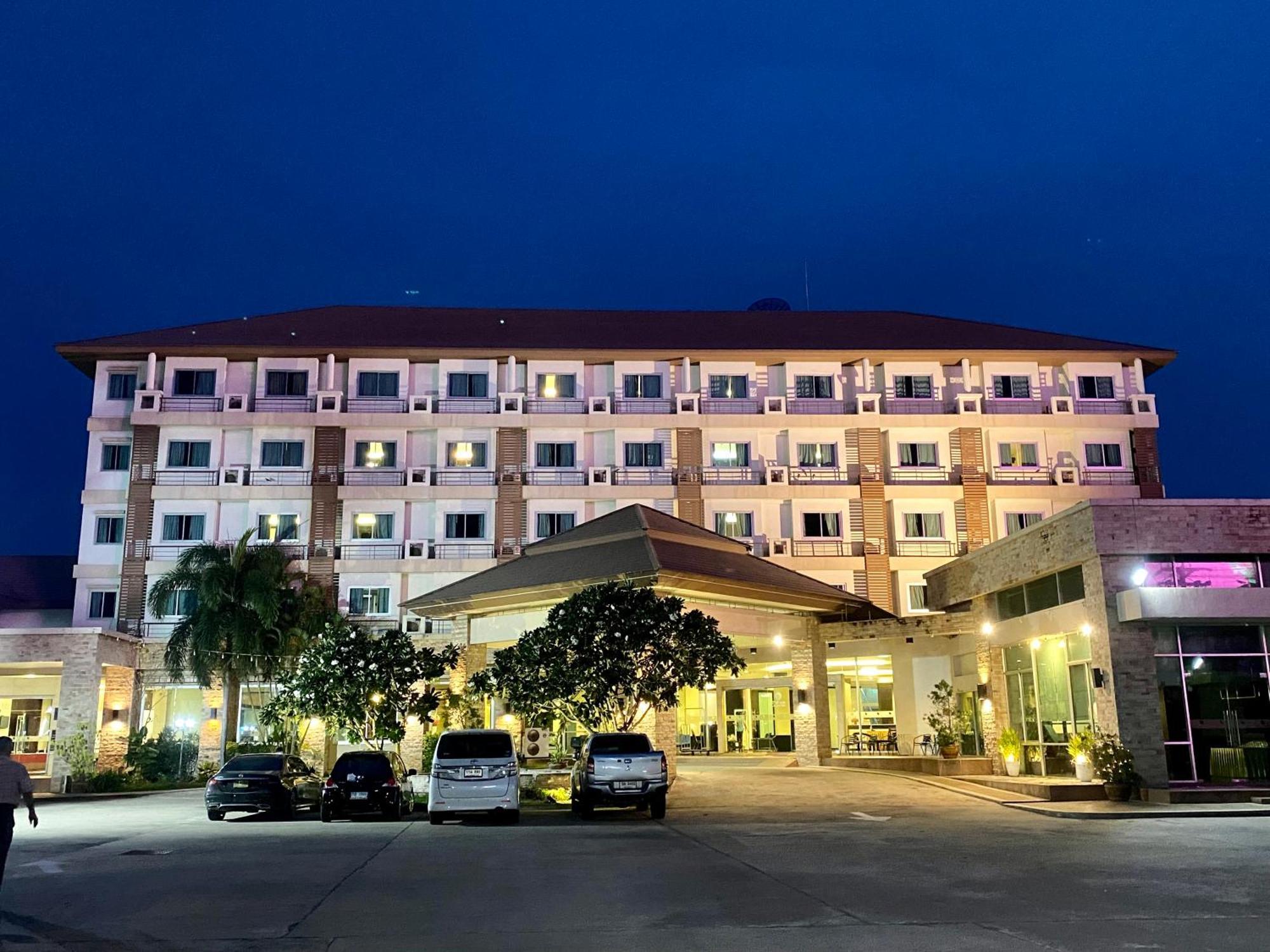 โรงแรม ซิตี้พาร์ค โคราช City Park Hotel Nakhonratchasima Dış mekan fotoğraf